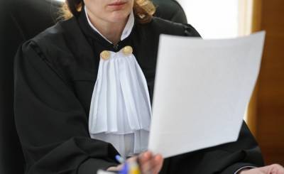 Судей в Карелии переоденут в «дышащие» мантии за полмиллиона рублей - gubdaily.ru - республика Карелия
