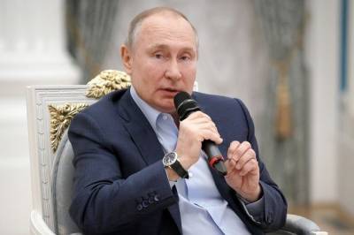 Владимир Путин - Валерий Фальков - Путин отметил, что начинающие ученые нуждаются в особой поддержке - aif.ru