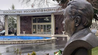 Андрей Карлов - Суд приговорил к пожизненному заключению пятерых обвиняемых в убийстве посла Карлова - iz.ru - Турция - Анкара