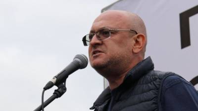 Максим Резник - Сергей Простаков - «Это не может быть нормой»: Эксперт призвал власти оценить задержание Резника в ходе наркорейда - riafan.ru - Санкт-Петербург