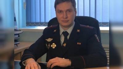 Самарский полицейский спас девушку, которая разбилась на горке - vesti.ru - Самара
