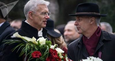 Артис Пабрикс - Кришьянис Кариньш - Кулуарные интриги: неужели министр обороны Латвии метит на кресло премьера - lv.sputniknews.ru - Рига - Латвия