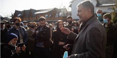 Петр Порошенко - Виктор Медведчук - Владислав Сурков - СБУ вызывала на допрос Петра Порошенко, но он не пришел - nv.ua