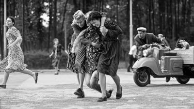 Юлия Высоцкая - Андрей Кончаловский - Фильм «Дорогие товарищи» Кончаловского вошел в шорт-лист премии BAFTA - gazeta.ru - Англия - Новочеркасск