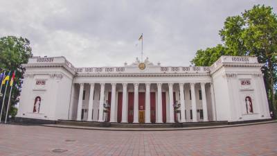 Геннадий Труханов - Чиновники Одессы будут учить украинский: на курсы выделят более 100 тысяч - 24tv.ua - Одесса - Новости