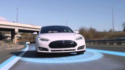 Илон Маск - Фирма Tesla хочет на порядок увеличить число тестирующих автопилот водителей - usedcars.ru