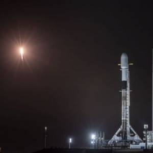 К интернету от SpaceX будет доступ на кораблях и в самолетах - reporter-ua.com - Англия - Канада