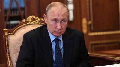 Александр Хинштейн - Путин - Президент РФ утвердил закон о запрете незаконной агитации в Сети - newinform.com