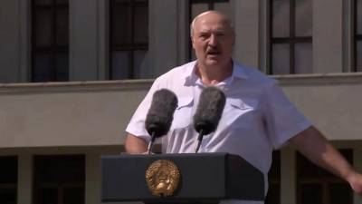 Александр Лукашенко - Белорусские оппозиционеры сняли фильм о богатстве Александра Лукашенко - piter.tv - Минск - Брестская обл. - Витебская обл.