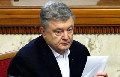 Петр Порошенко - Виктор Медведчук - Игорь Головань - Адвокат Порошенко объяснил, почему тот не пришёл на допрос в СБУ - sharij.net