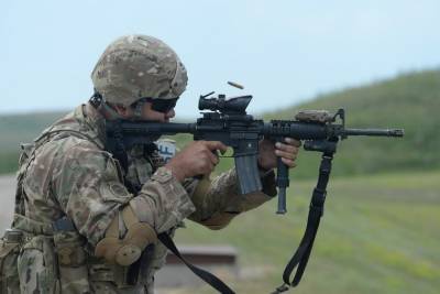 Барак Обама - Джон Кирби - В США трансгендерам вновь разрешили служить в армии - mk.ru