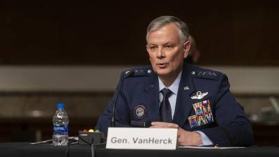 Военачальник США выступил за диалог с Россией - iz.ru - Москва