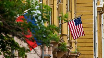 Джон Салливан - США расширяют консульский округ посольства в Москве на всю Россию - gazeta.ru - Москва - Екатеринбург - Владивосток