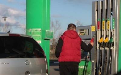 Чиновники считают цены на бензин в России «несправедливо низкими» - bloknot.ru