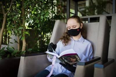 Литературный квест и спектакли: на ВДНХ пройдет День детской книги - vm.ru