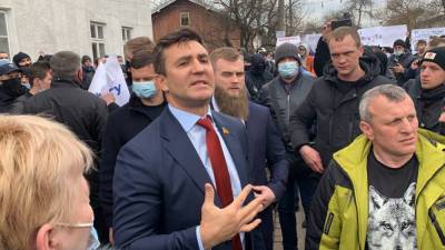 Николай Тищенко - Тищенко срывает подсчет голосов на Прикарпатье, – ЧЕСТНО - 24tv.ua - Ивано-Франковск