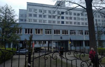 В Киеве "заминировали" все больницы: пациентов и персонал срочно эвакуируют, на местах ждут полицию - politeka.net - Киев