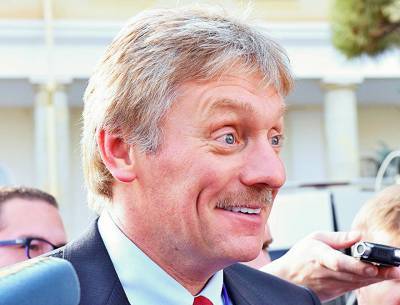 Дмитрий Песков - Песков заявил о высоком уровне доверия россиян к вакцинам от COVID-19 - newsland.com