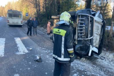 Четверо человек пострадали в результате аварии в Вартемягах под Петербургом - abnews.ru - Ленинградская обл. - Санкт-Петербург - Болгария - р-н Всеволожский