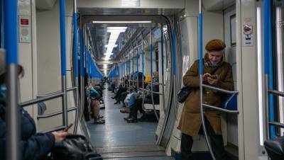 Избивший сотрудника петербургского метро безмасочник получил условный срок - dp.ru - Санкт-Петербург