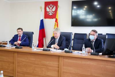 Вадим Кстенин - Мэр Воронежа провел встречу с фракцией «Единой России» в гордуме - gorcom36.ru - Воронеж