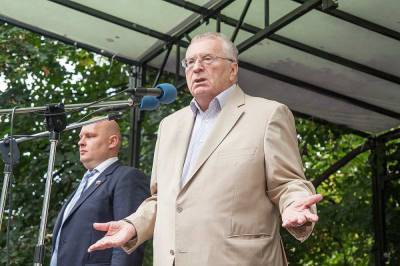 Владимир Жириновский - Джо Байден - Владимир Жириновский посоветовал Джо Байдену отречься от "сына-негодяя" - actualnews.org