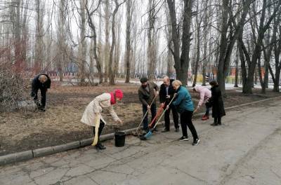 Первоапрельский субботник прошёл в 23 точках Липецка - lipetskmedia.ru - Липецк