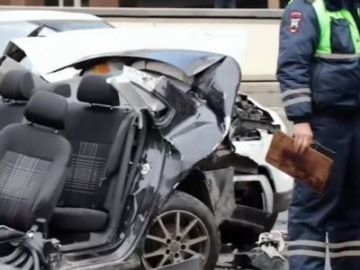Дмитрий Песков - Елен Крылов - Эдвард Бил - В Москве в крупное ДТП попал служебный автомобиль Пескова - gordonua.com - Москва - Россия