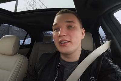Эдвард Бил - На блогера Эдварда Била завели дело за ДТП в центре Москвы - mk.ru - Москва
