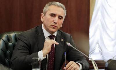 Александр Моор - Александр Моор считает недопустимыми действия директора Комбината школьного питания - news.megatyumen.ru - Тюмень - Тюменская обл.