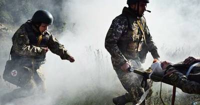 Оккупанты на Донбассе ранили украинского военного - dsnews.ua - Пески