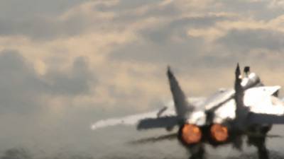 В Сети появилось видео перехвата самолета разведчика ВВС США у российской границы - politros.com
