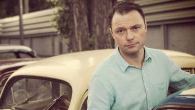 Звезда сериала "Женский доктор" Илья Носков дважды принимал роды у своей жены дома - nation-news.ru
