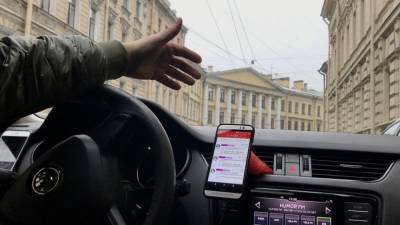 Таксист изрезал ножом клиента в Петербурге за его внимательность - polit.info - Санкт-Петербург