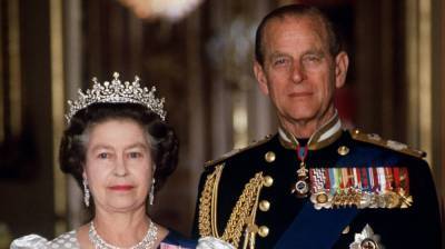 Елизавета II - принц Чарльз - принц Филипп - Ii (Ii) - Политики, звезды и члены королевской семьи скорбят в связи со смертью принца Филиппа - skuke.net - Англия - Австралия - Новости