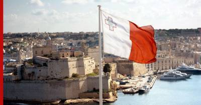 Reuters: одна из стран ЕС готова выплатить до €200 туристам - profile.ru - Мальта