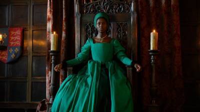 Анна Болейн - король Генрих VIII (Viii) - В сети появилось новое фото сериала об Анне Болейн, которую сыграла темнокожая актриса - 24tv.ua