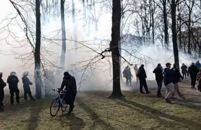 Юзеф Пилсудский - В Польше произошли столкновения с полицией на траурном мероприятии по случаю Смоленской авиакатастрофы (видео) - sharij.net - Смоленск