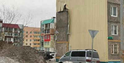 Штормовой ветер сорвал обшивку домов на Камчатке - readovka.news - Камчатский край