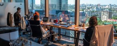 40 процентов россиян с высшим образованием работают не по профессии - runews24.ru