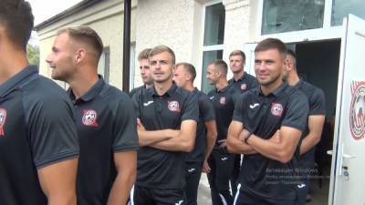 Вторая лига: Кривбасс минимально победил Перемогу, Карпаты во второй раз в сезоне обыграли Чернигов - sportarena.com