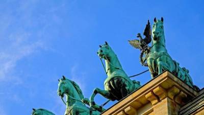 Дефицит бюджета зафиксирован в ФРГ впервые с 2003 года - smartmoney.one