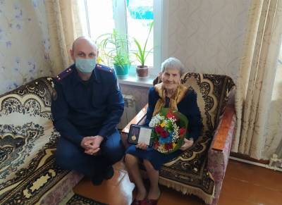 Сергей Михайлов - Ульяновские следователи поздравили с 98-летием ветерана - ulpravda.ru - Ульяновская