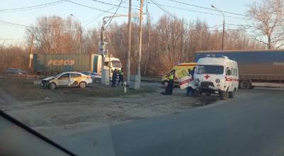 Машина скорой помощи попала в ДТП на Южной окружной в Рязани - 7info.ru - Рязань