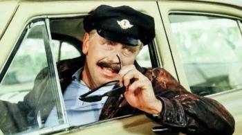 Проворный вологжанин обокрал таксиста и устроил банкет за его счет (ВИДЕО) - vologda-poisk.ru - Вологодская обл.