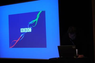 Елизавета II - принц Филипп - Телеканал BBC получил жалобы от зрителей за чересчур подробное освещение смерти принца Филиппа - govoritmoskva.ru - Англия