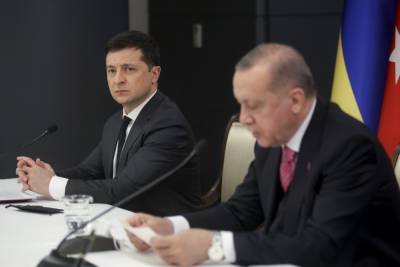 Владимир Зеленский - Реджеп Эрдоган - Эрдоган подписался под территориальными претензиями к России - politnavigator.net - Россия - Украина - Крым - Луганская обл. - Турция - Севастополь - Донецкая обл.