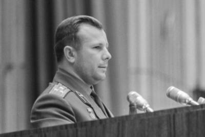Представитель НАСА прочитал стихи к 60-летию полёта Гагарина в космос - govoritmoskva.ru