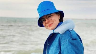 Евгений Петросян - Татьяна Брухунова - «Так и живем»: Брухунова пожаловалась, что Петросян испортил ее фото - 5-tv.ru