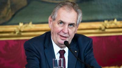 Милош Земан - Президент Чехии решил пересесть в инвалидную коляску - gazeta.ru - Прага - Чсср